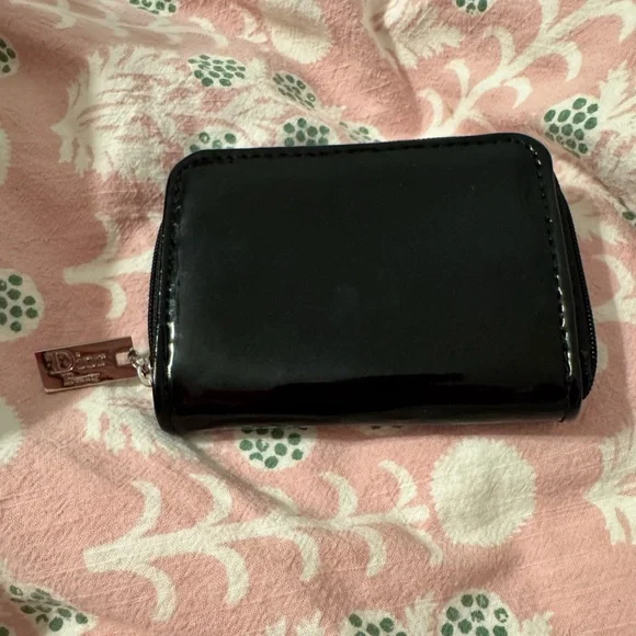 Dior Diva Beauty VIP Gift - Wallet / Card Holder, Vinyl Black - Picture 4 of 5